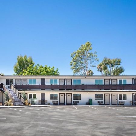 California Inn Άναχαϊμ Εξωτερικό φωτογραφία